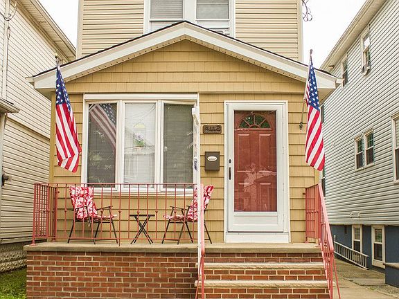 2nd image of 4112 Avenue S
