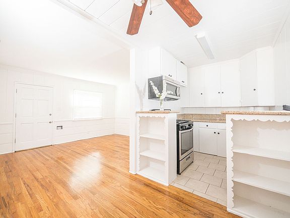 2nd image of 2956-3022 S Robertson Blvd #1132976