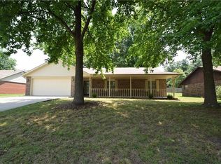 1707 SE South St, Bentonville, AR 72712