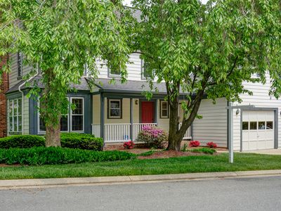 1635 Stowe Rd, Reston, VA, 20194