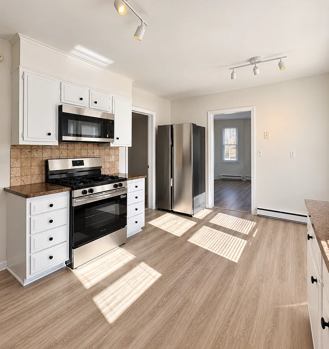259 Fairchild Ave — Photo 4