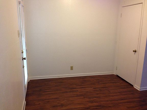 2nd image of 914 McCormick St