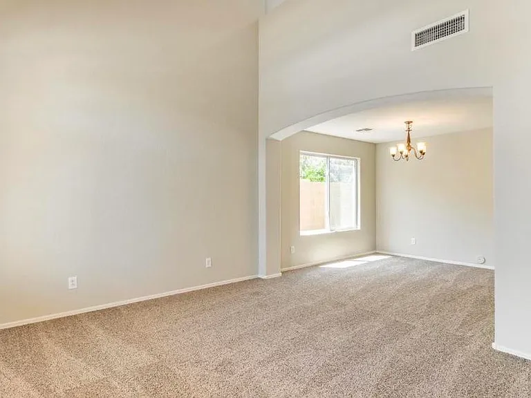15340 W Laurel Ln — Photo 4