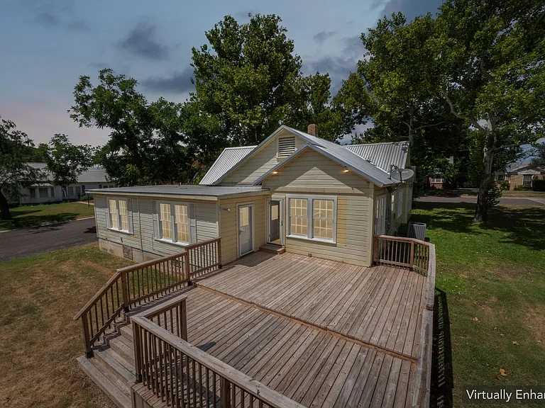 207 S Porter St — Photo 12