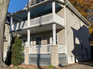 1635 Larchmont Ave, Lakewood, OH 44107