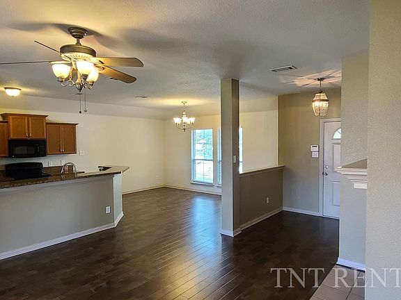 5th image of 224 Audobon Ln