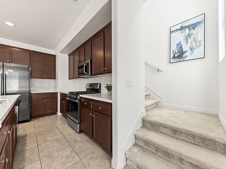 181 Promenade St — Photo 18