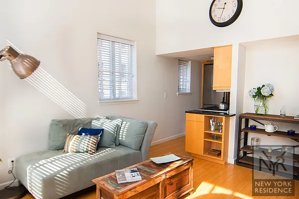 Rented by New York Residence | media 44