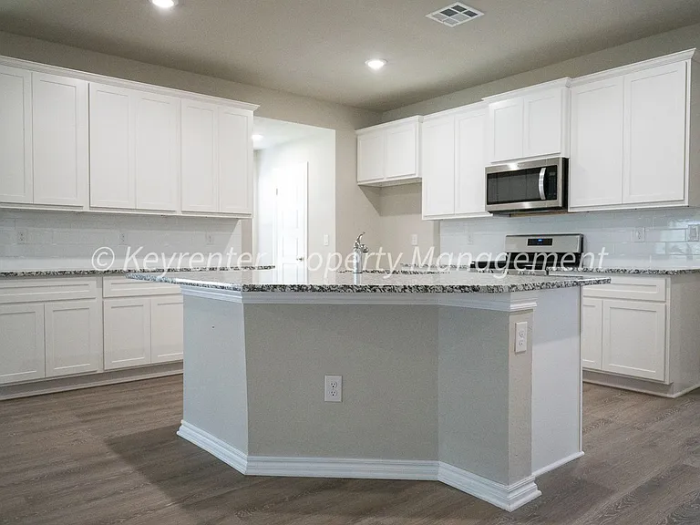 14505 Gravity Falls Ln — Photo 2