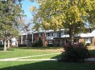 3625 Bayview Dr APT 77, Lansing, MI 48911