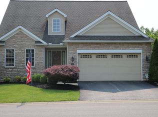 91 Barnstone Ln #9, Canfield, OH 44406