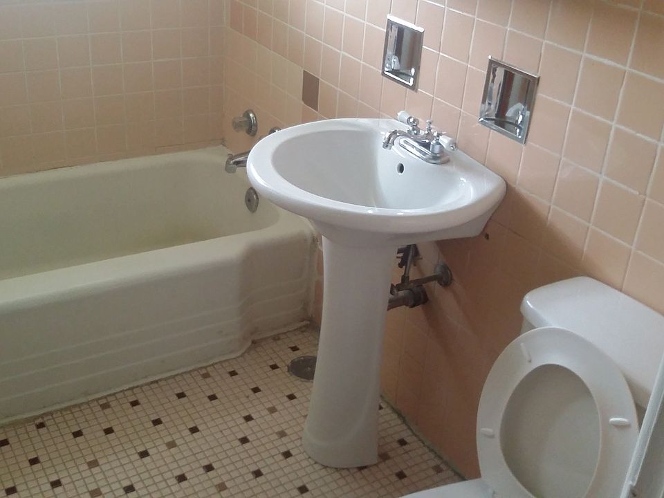 1st image of 70 E 138th St #C2