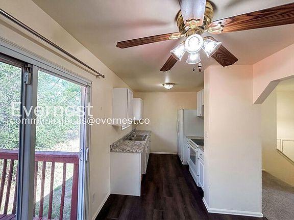 3rd image of 1456 Bonita Dr