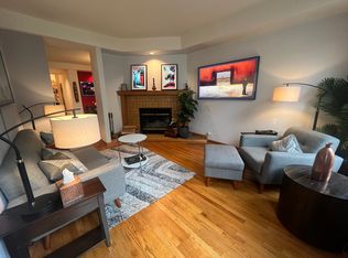 1217 W George St UNIT 1R, Chicago, IL 60657