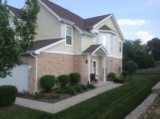9743 Hillcrest Cir, Orland Park, IL 60467