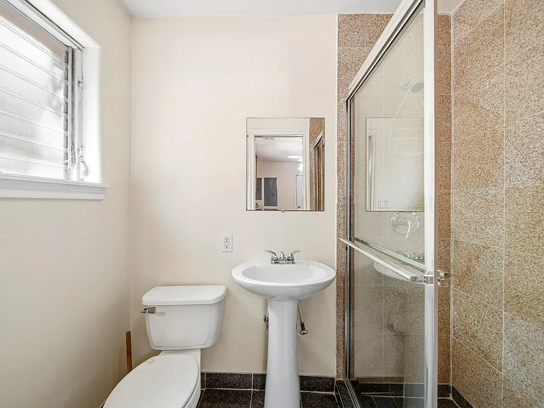 11730 Denise Dr — Photo 41