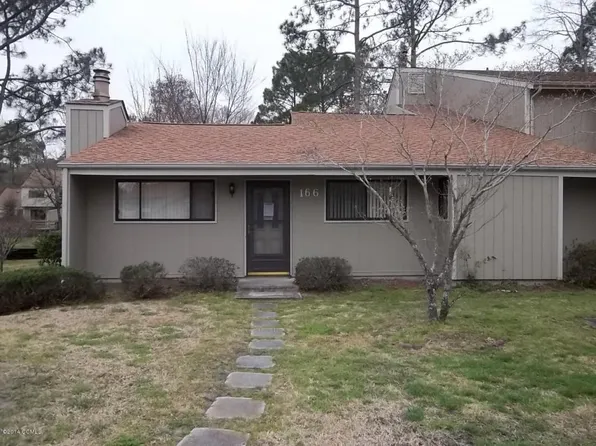 166 Quarterdeck Townes, New Bern, NC 28562