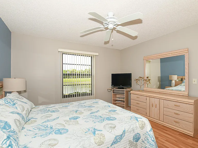 20 Plantation Dr #101 — Photo 18