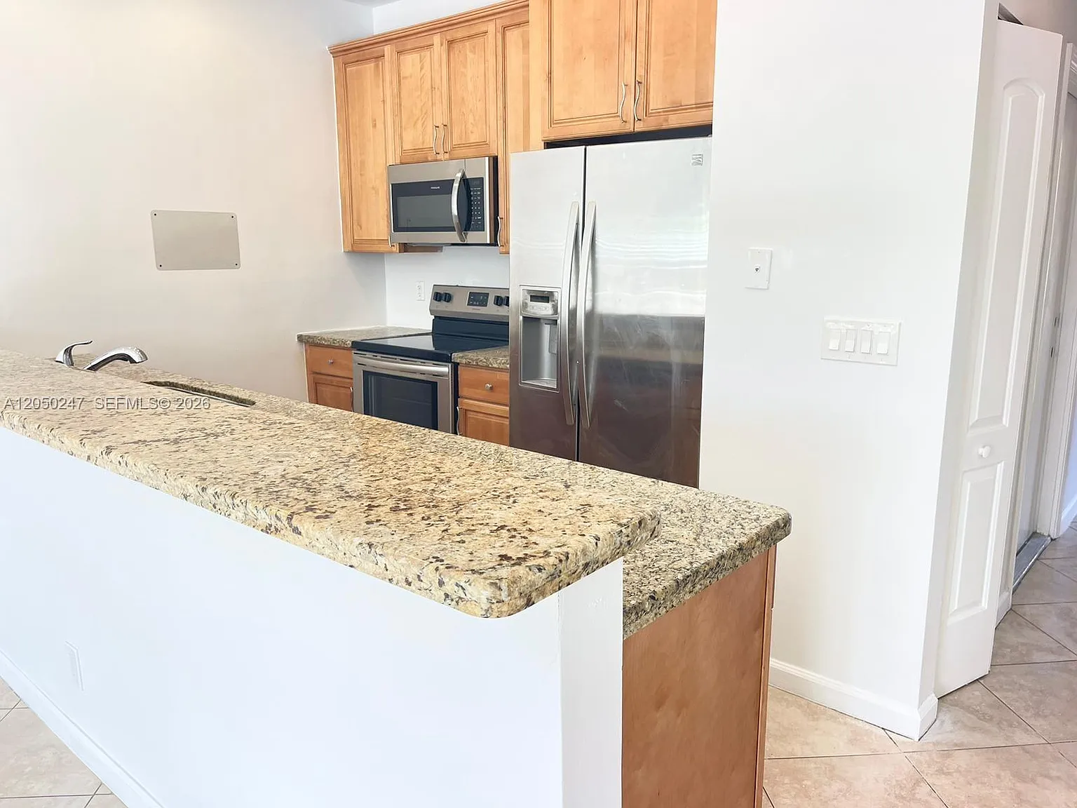 Tuscan View Condominium — Photo 3