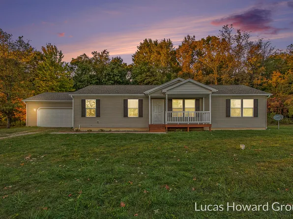 24404 M 60, Cassopolis, MI 49031