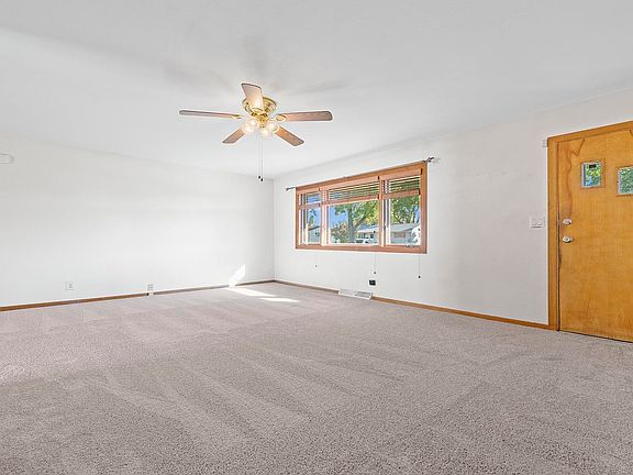 5th image of 3304 Chadwick Dr