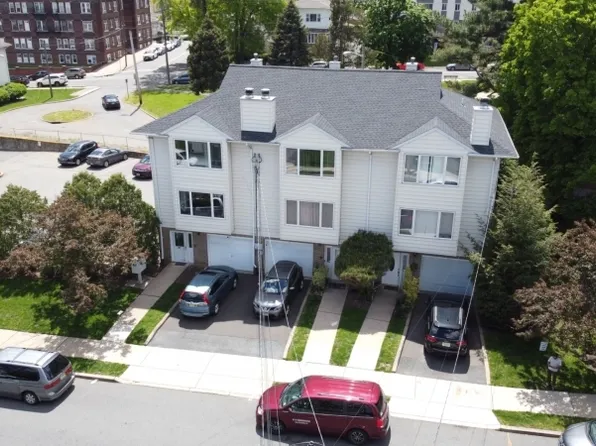 55 Aycrigg Ave, Passaic City, NJ 07055