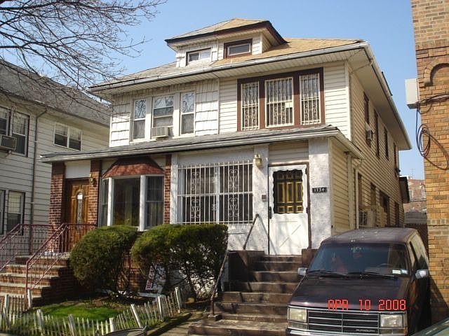 Looking West on East 21st Street