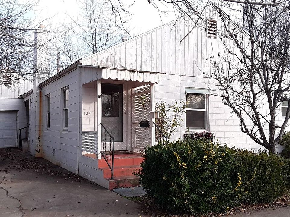 1st image of 137 E St