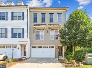 22195 Falling Ter, Ashburn, VA 20148