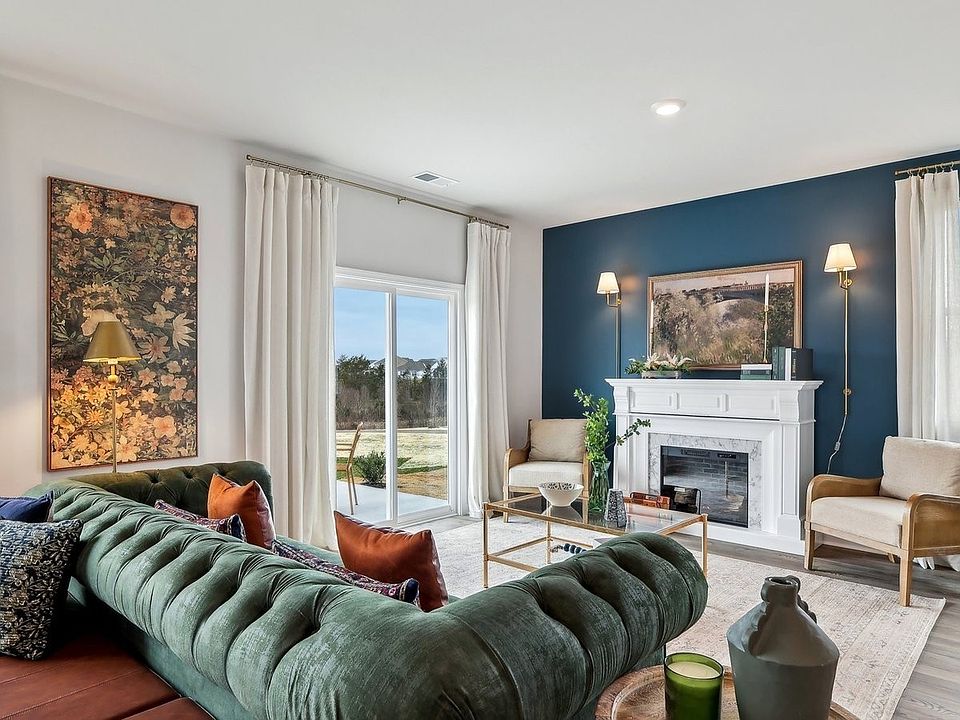 1st image of 4302 Oswin Dr