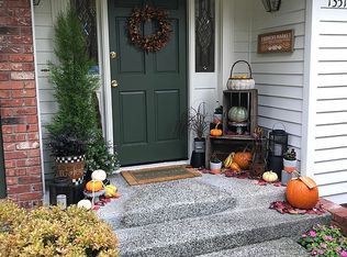 13510 171st Ave NE, Redmond, WA 98052