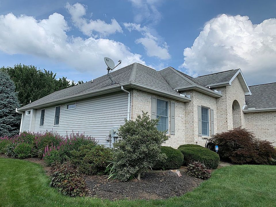 2nd image of 7157 Fairway Dr S