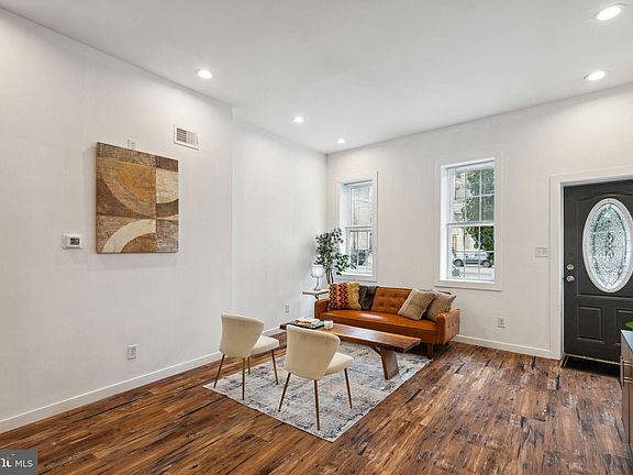 3rd image of 1411 E Moyamensing Ave