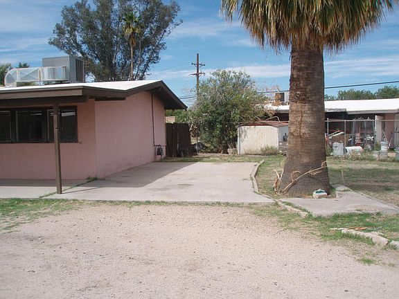 3rd image of 2010 S Amigo Ave