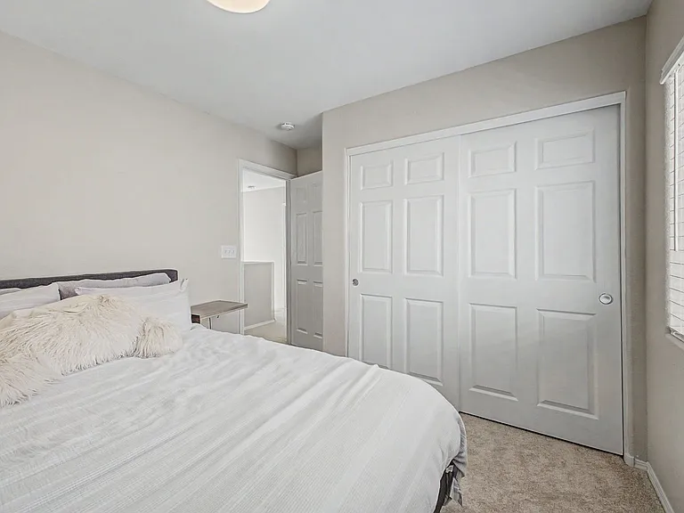 10540 Blanca Peak Ave — Photo 20