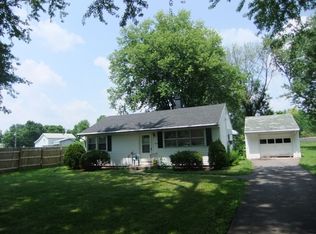 2624 W Jackson Rd, Yellow Springs, OH 45387