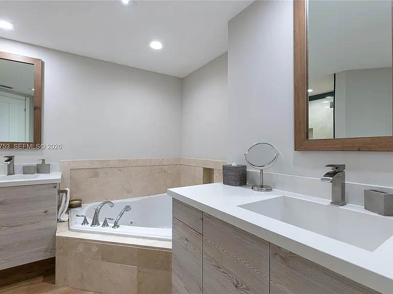 3350 SW 27th Ave #2002 — Photo 35