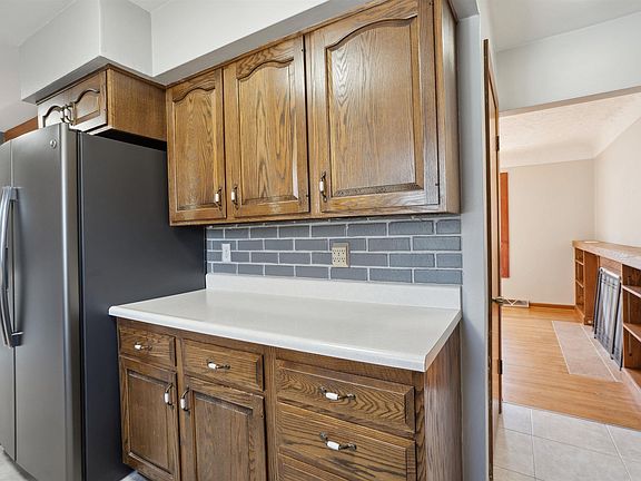 5th image of 3201 Pridemore Dr