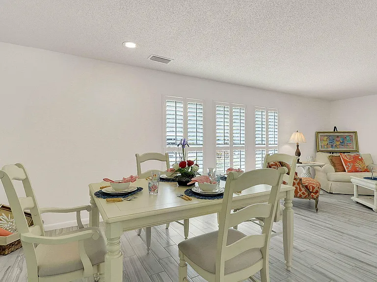 3824 SE Fairway E — Photo 11