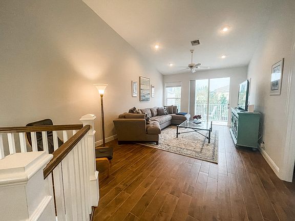 4th image of 8402 Mulligan Cir