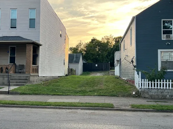 1329 Russell St, Covington, KY 41011