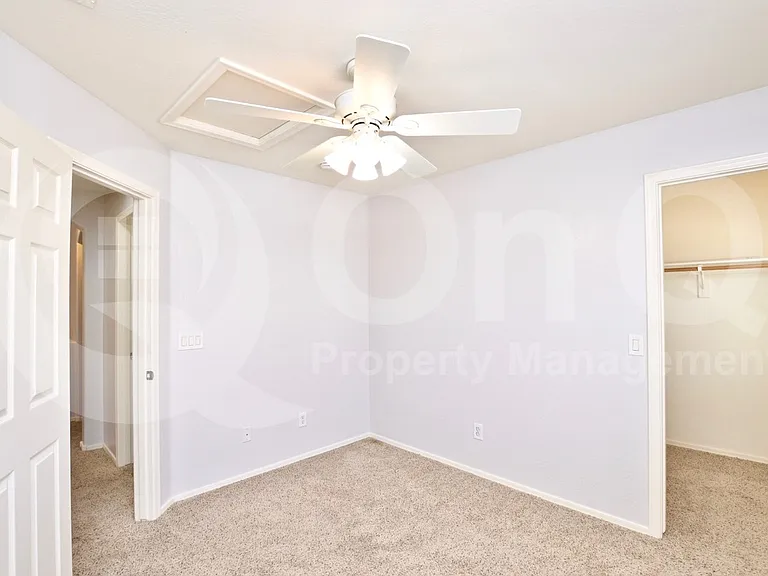 553 N Ranger Trl — Photo 9