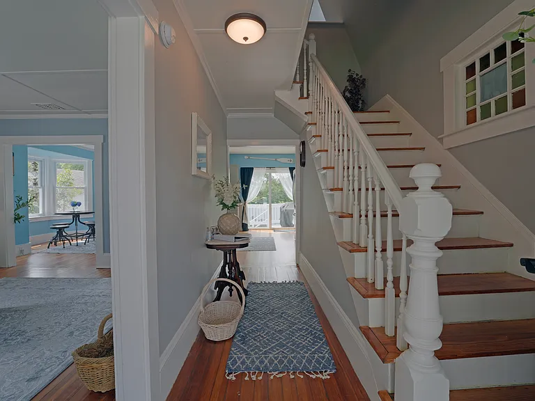 3 Dewey Ave — Photo 28
