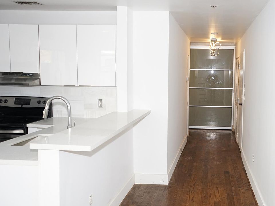 1st image of 361 Collins Ave #4