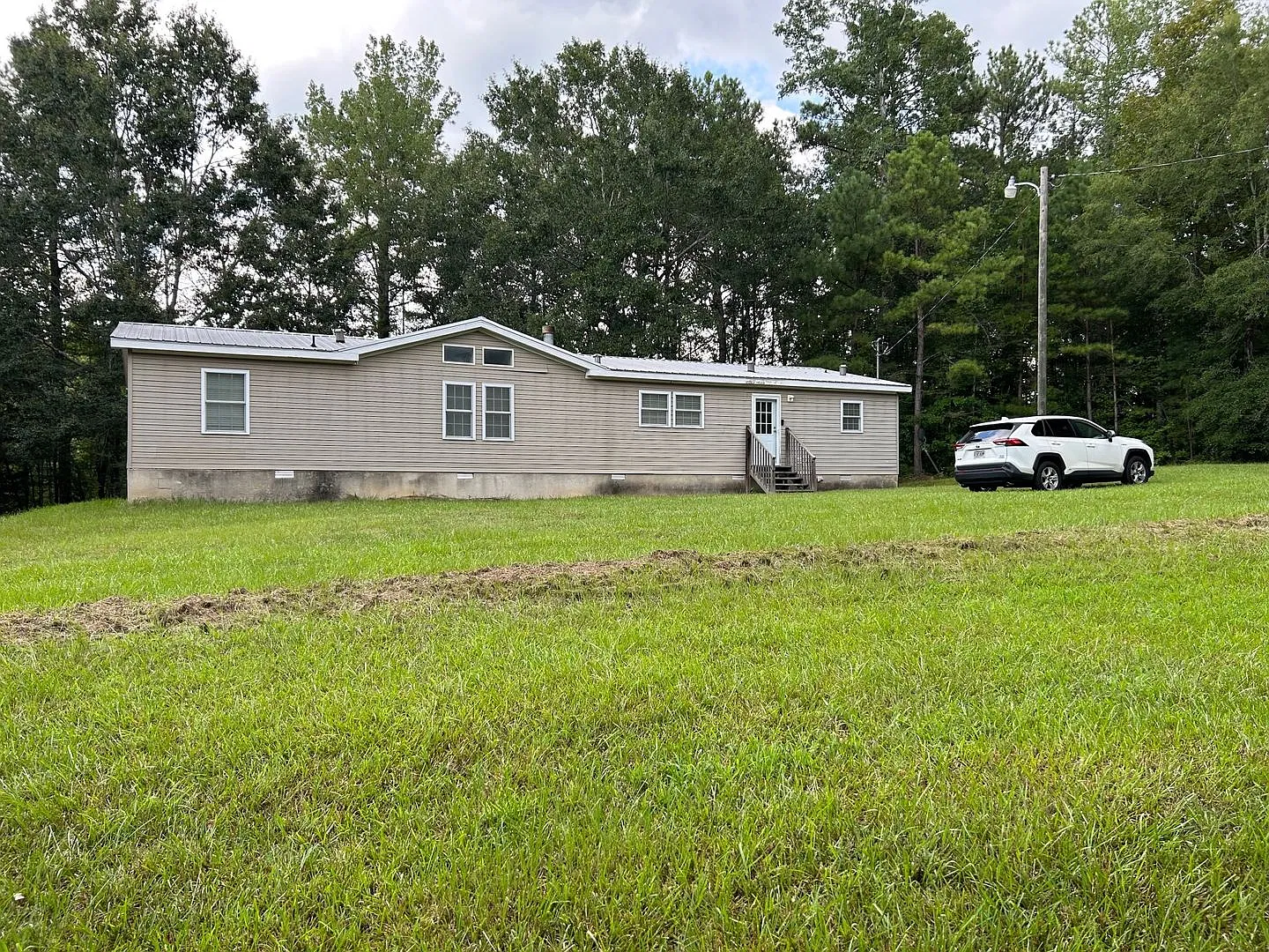 1872 Bishop Truss Rd., Lincoln — Photo 1