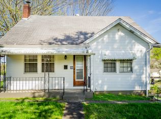 427 Devonia St, Harriman, TN 37748