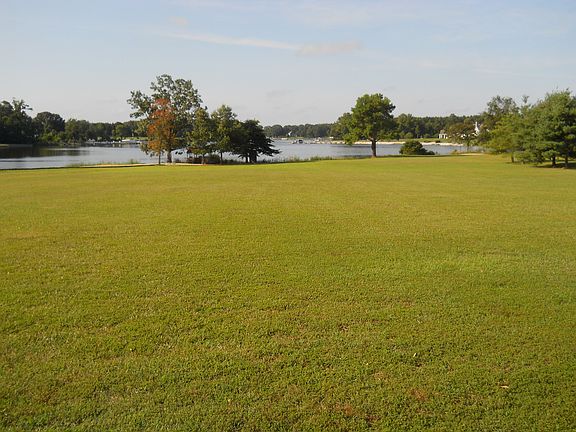 2nd image of 320 Prospect Bay Drive East