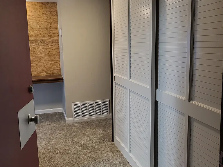 26 Hayward Ave #205 — Photo 6