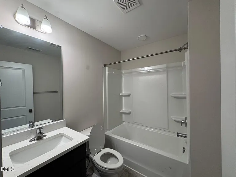 917 Hillman Ln — Photo 10