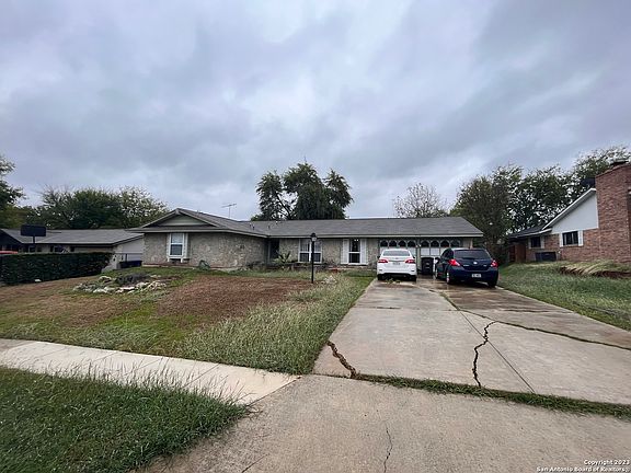 3rd image of 9714 FIVE FORKS ST